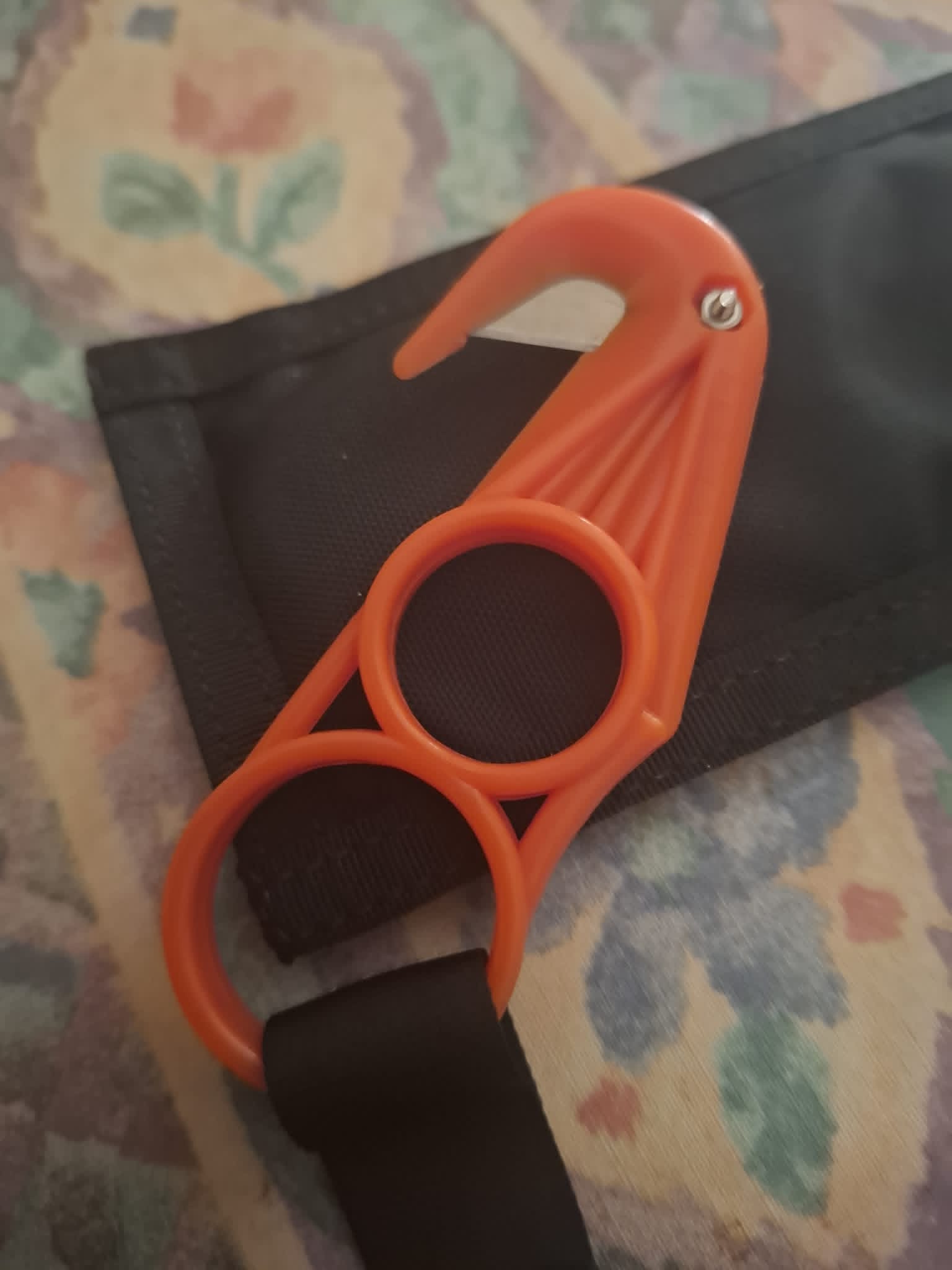 PG Z knife /coupe suspente